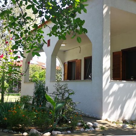 Garden Bungalow Valentina Stavros  Luaran gambar