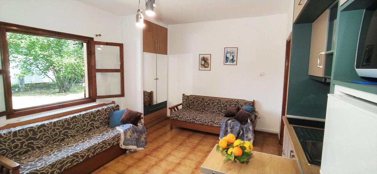 Garden Bungalow Valentina Stavros  Luaran gambar