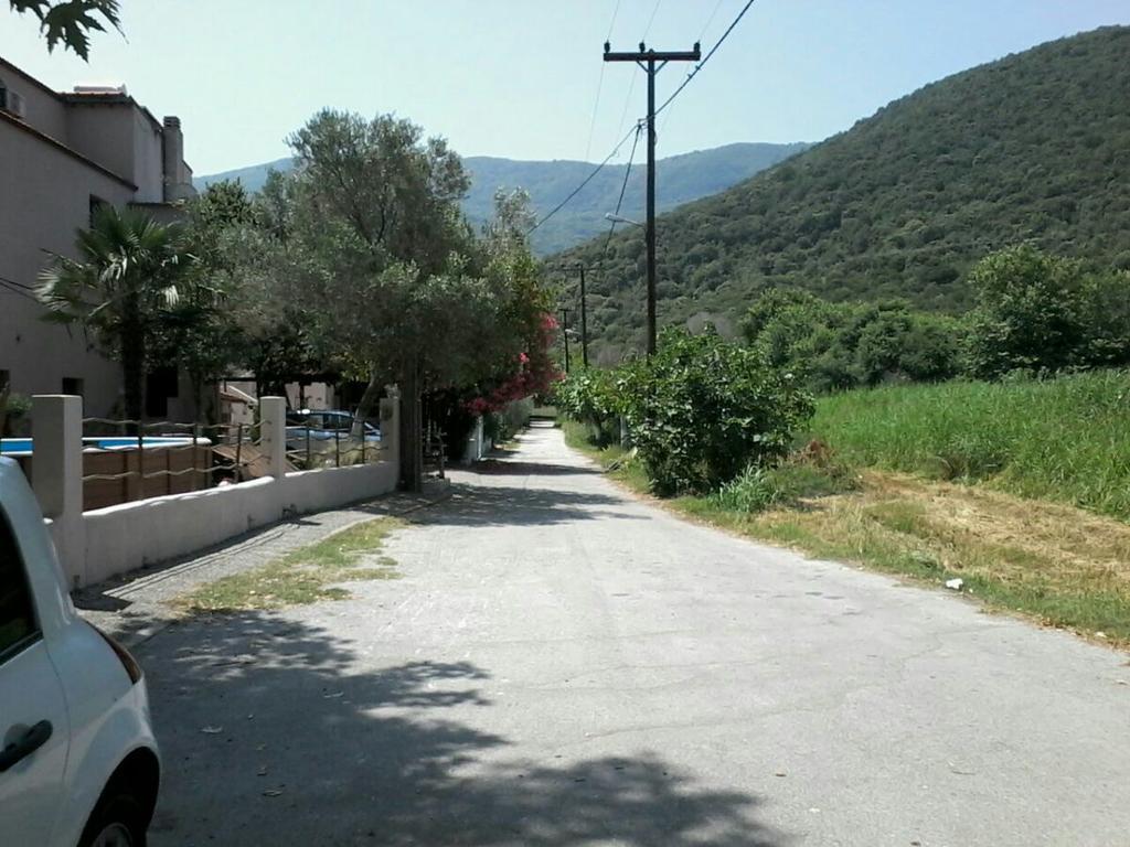 Garden Bungalow Valentina Stavros  Luaran gambar